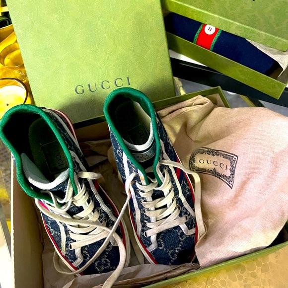 💯authentic GUCCI❤️sneaker - Picture 1 of 16